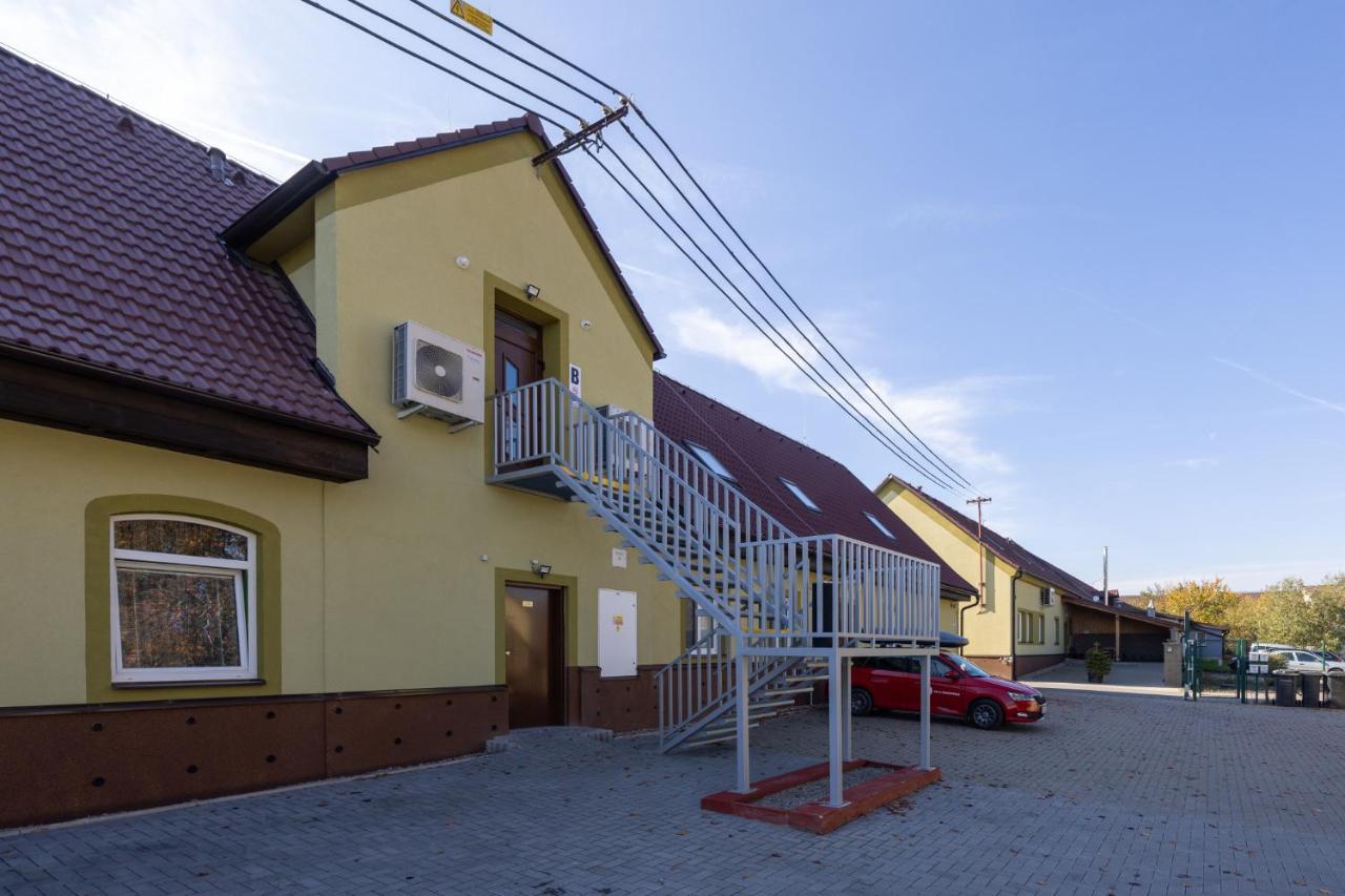Penzion Rozhovice Extérieur photo