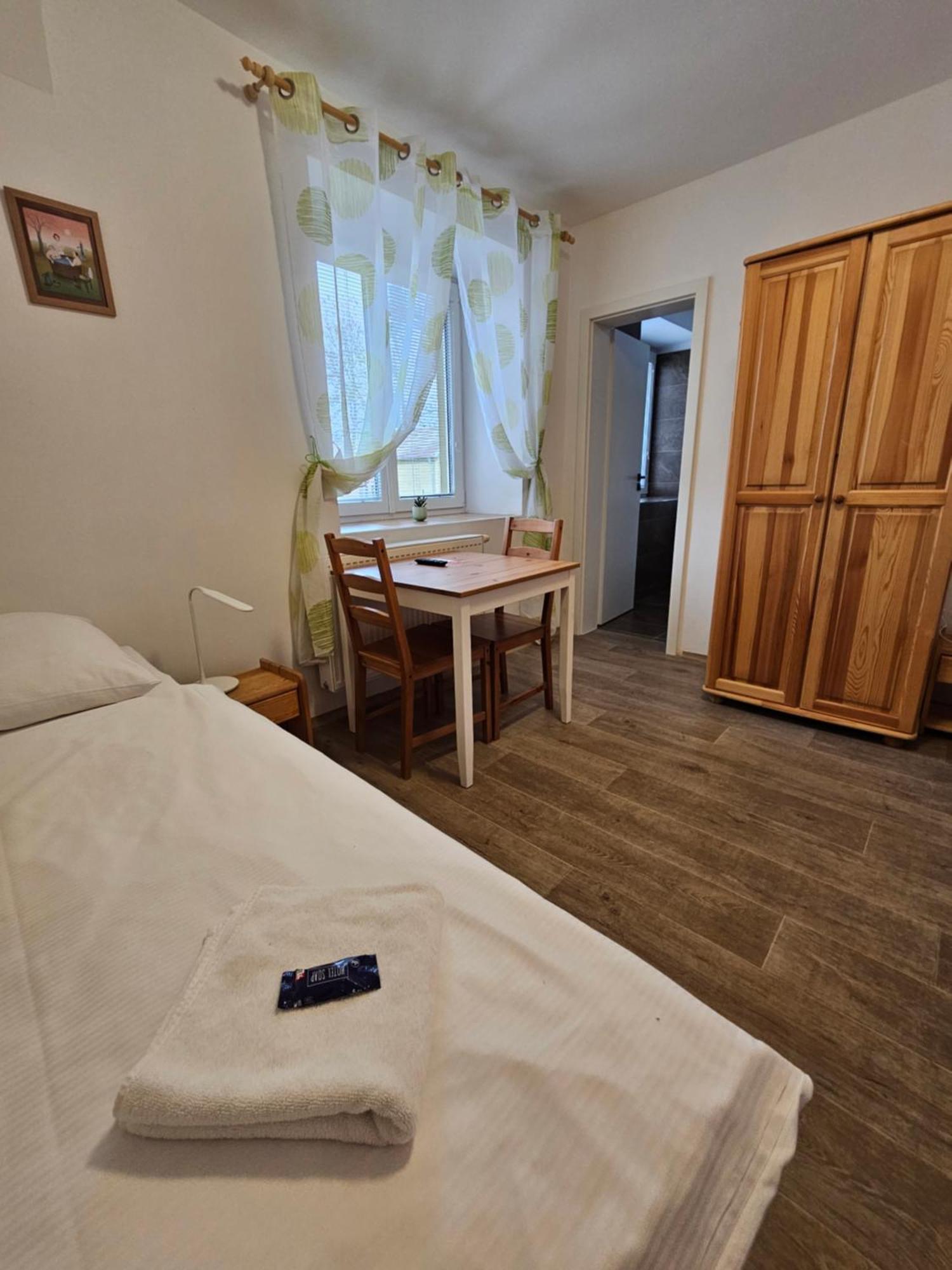 Penzion Rozhovice Extérieur photo